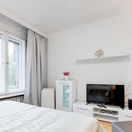 Exclusive Riverside Apartment In The Heart Of Praga Exterior foto