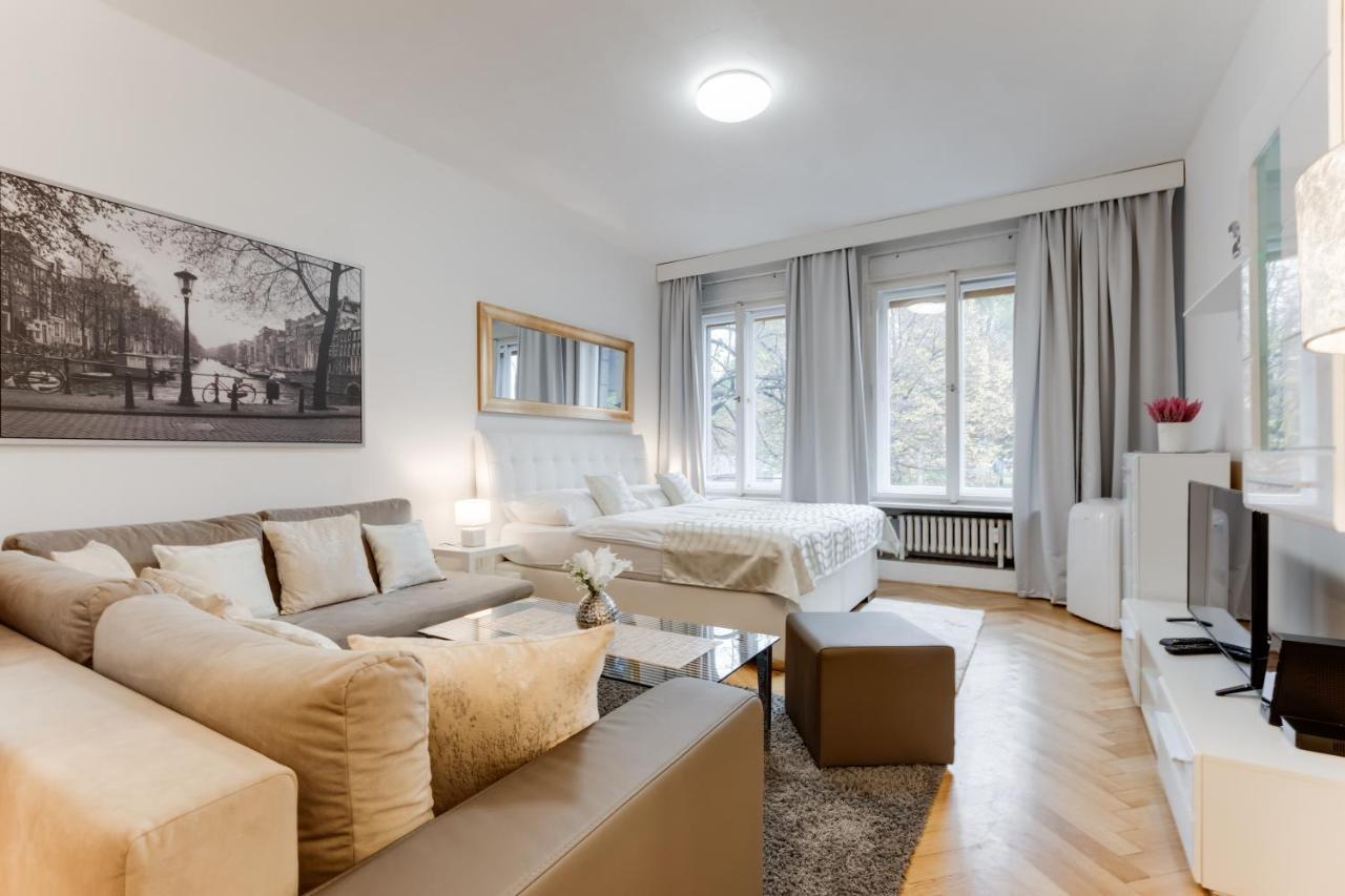 Exclusive Riverside Apartment In The Heart Of Praga Exterior foto