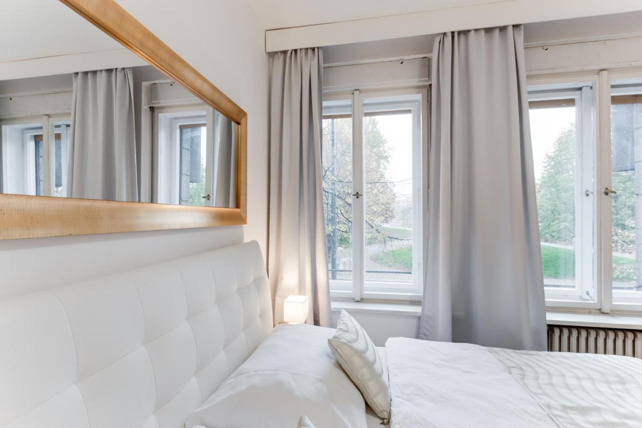 Exclusive Riverside Apartment In The Heart Of Praga Exterior foto
