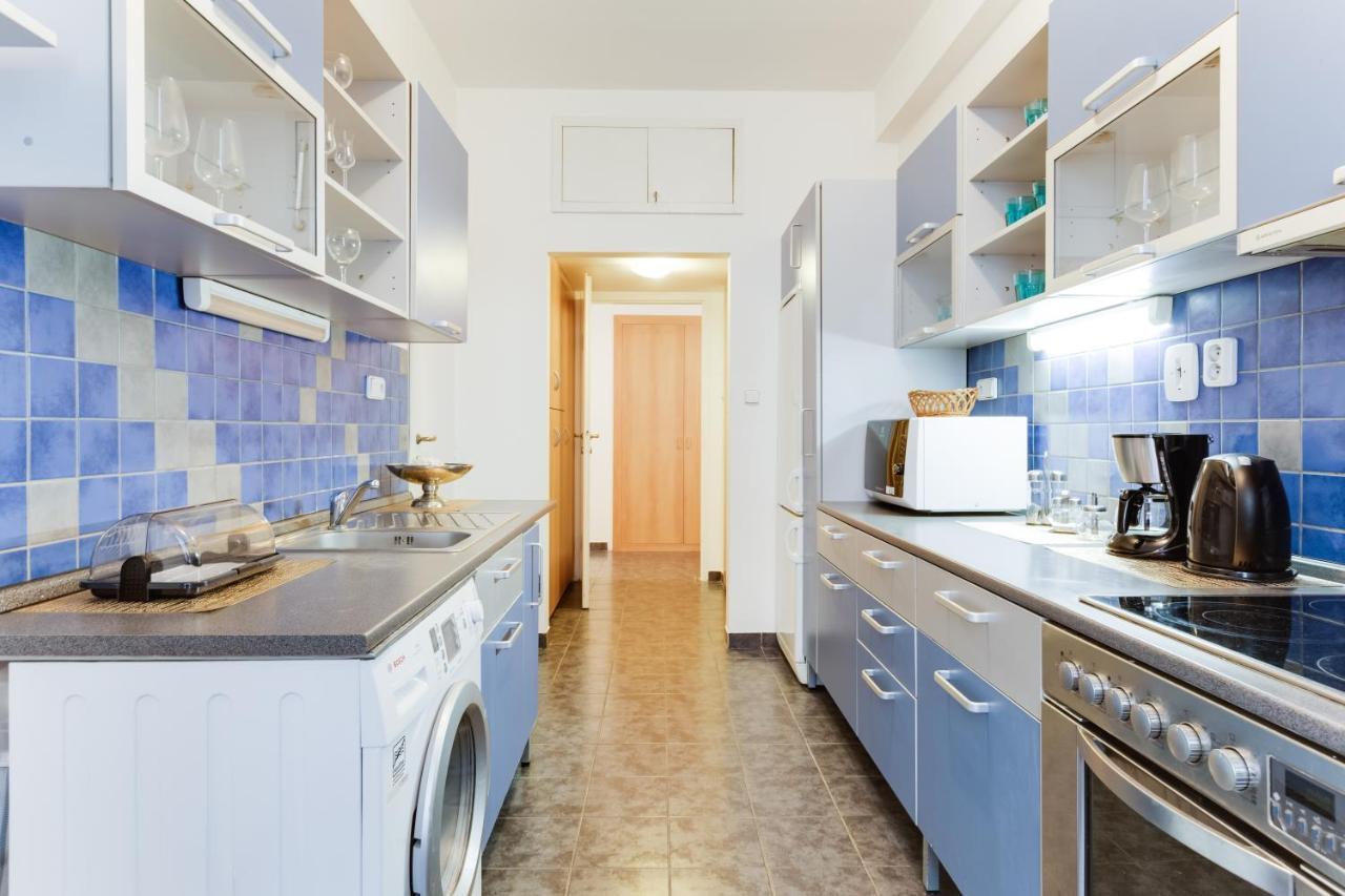 Exclusive Riverside Apartment In The Heart Of Praga Exterior foto