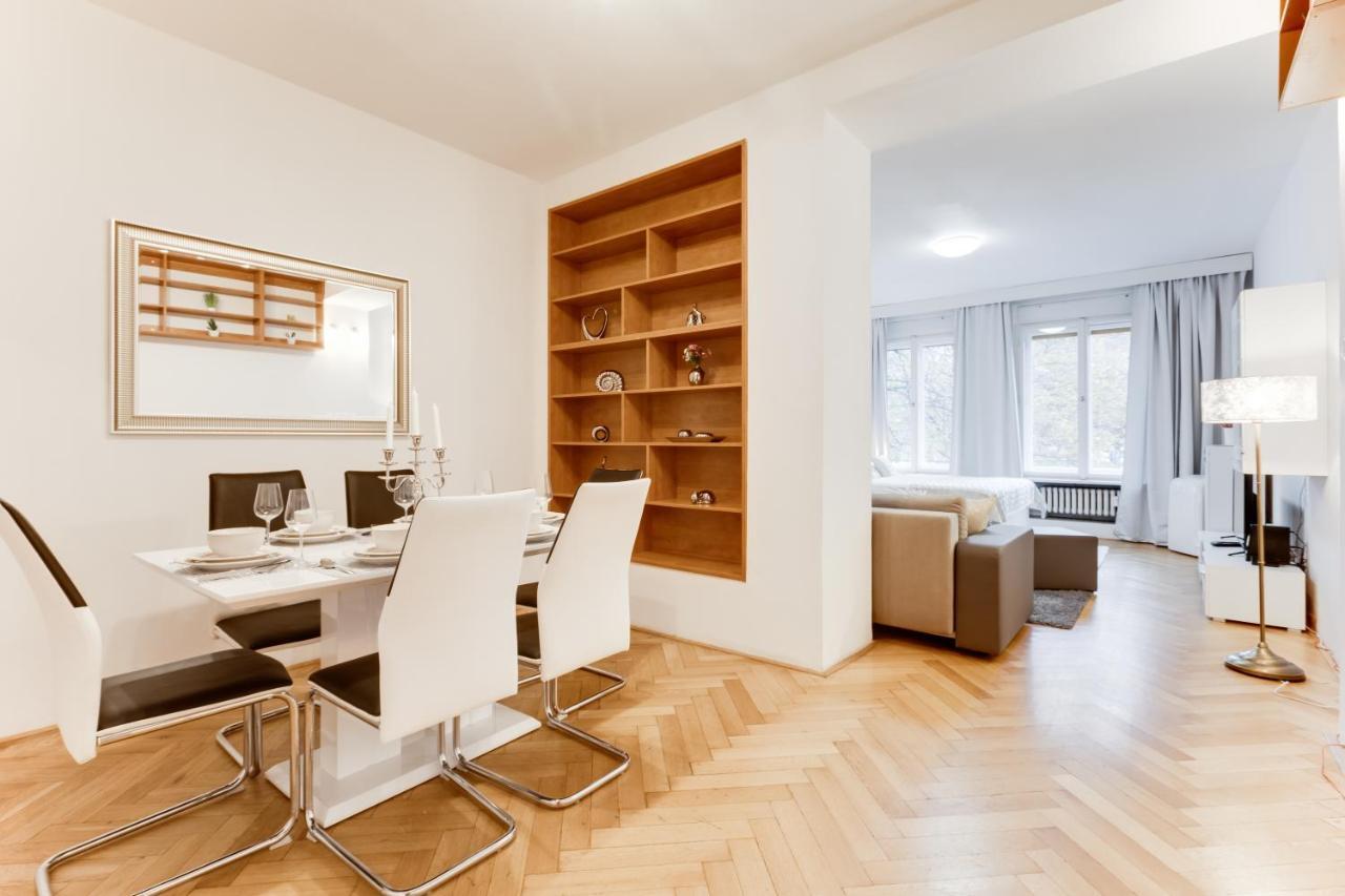 Exclusive Riverside Apartment In The Heart Of Praga Exterior foto